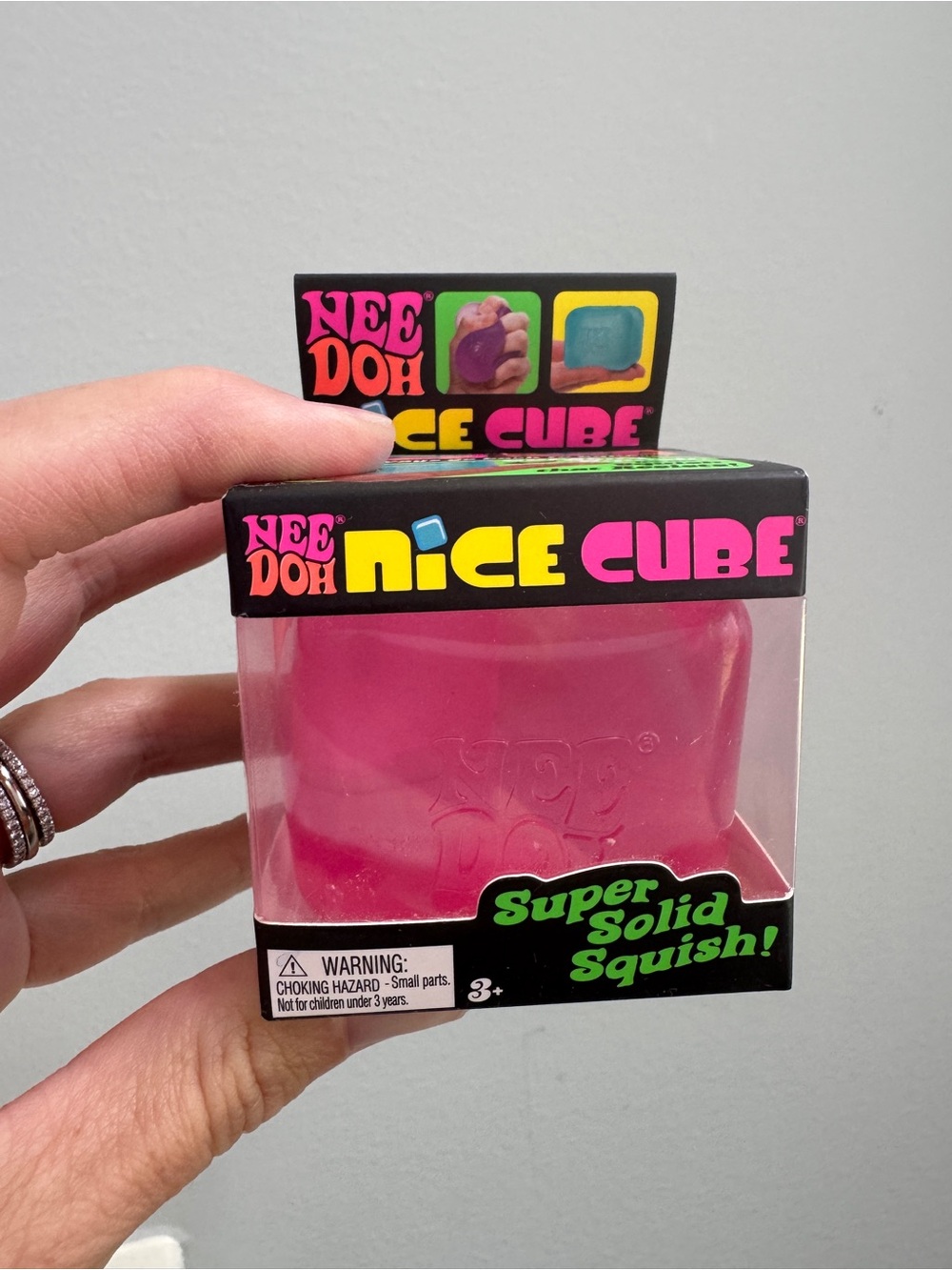 Nice Cube Super Solid Squish - Pink